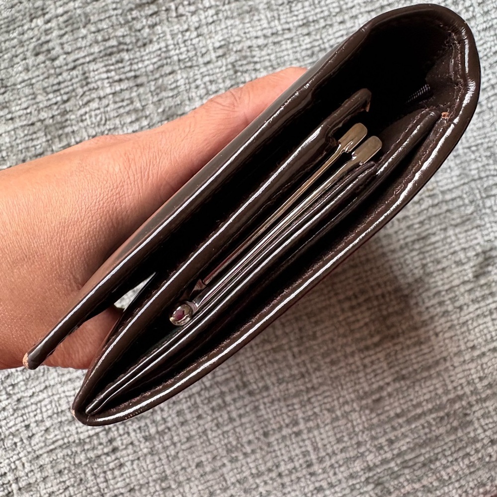 Gucci Brown Patent Leather Wallet FINAL PRICE - Picture 3 of 14